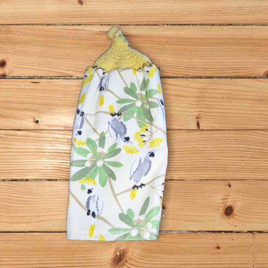 Cockatoo hand towel