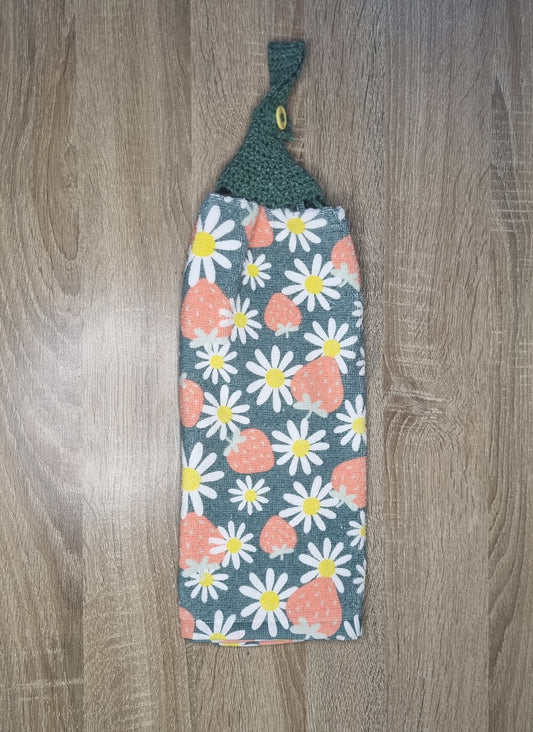 Strawberries and flowers Hand towel